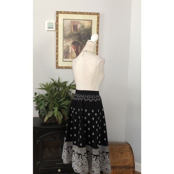 Erica Brooke Women Skirt Black White & Gold Size 36 XXL Cotton 100% Embellished - Picture 7 of 12